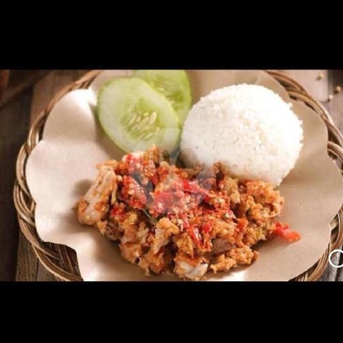 Nasi+Ayam Geprek Original menu Banatop Saladkoe (Pisang Pasir Crispy dan Salad Buah), Banjarsari