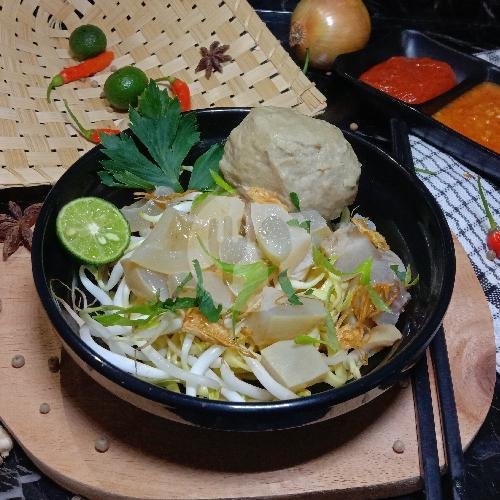 Mie Baso Spesial Cincang (+ Potongandaging) menu Mie Kocok Mie Baso Bojes, Babakan Situ