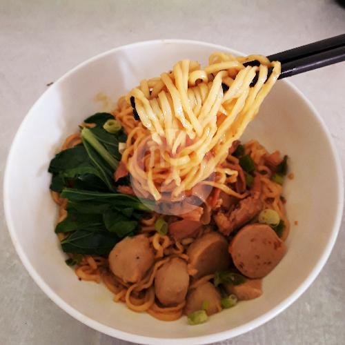 Mie Ayam Pangsit menu Bakso & Mie Ayam Ceker AMA, Semarang Selatan