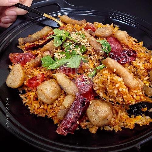 Nasi Goreng Bawang Putih menu Mala Kitchen Kelapa Gading