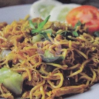 Ayam Goreng Saos Mentega menu Nasi Goreng Polonia, Otto Iskandar Dinata Raya