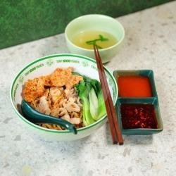 Mie Ayam Kombinasi menu Kedai Mie Tjap 1000 Tahun, Senayan