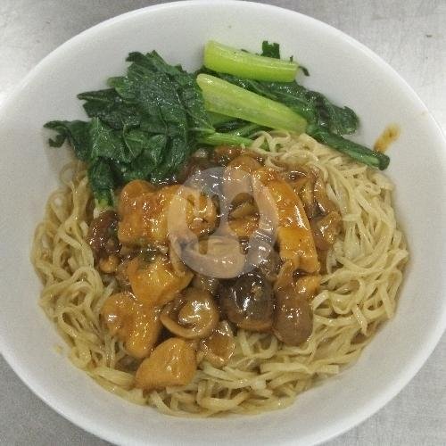 Bakmi Spesial Ayam Jamur + Baso 3 Buah menu Bakmi Dzaka, Kramat Jati