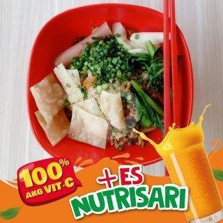 Super Ganas menu Mie Ganas Jember, Bungur