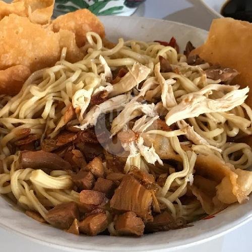 Mie Pangsit menu Mie Lo Peng An, Pekalongan Timur