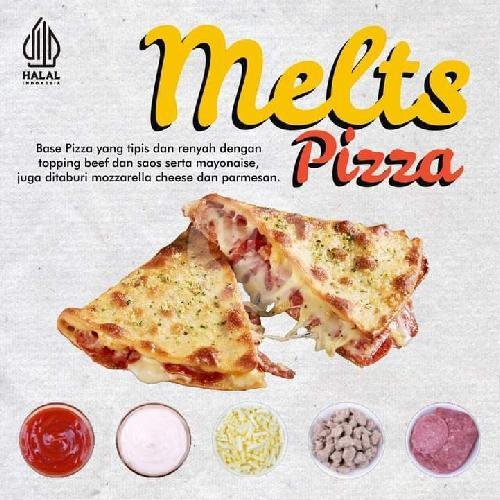 Pizza AlaPiazza: Kenangan Manis di Setiap Gigitan di Jati Perintis, Padang