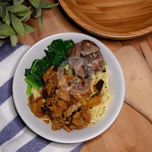 Mie Ayam Bakso Cincang menu Baso Mas Bendol, Cicadas