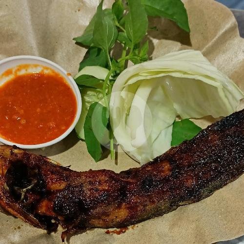 Ayam Potong Goreng menu Lesehan Mbak Yun PECEL LELE, Potorono