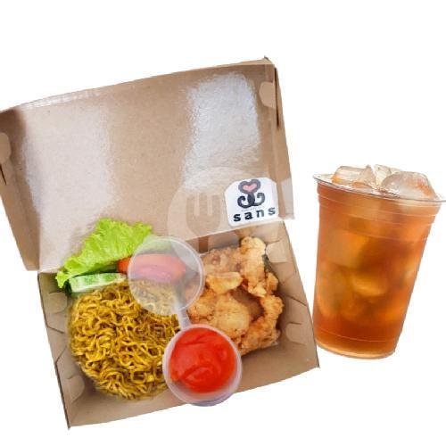 Nasi Kulit Sambal Bawang menu Ayam Omah Mburi Solo, Lempuyang