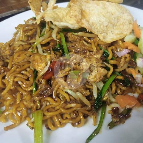 Mie Goreng Iga menu Iga Bakar Mas Giri, Sumur Bandung