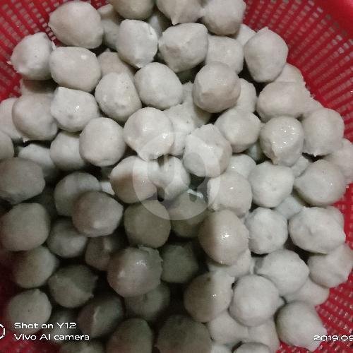 Es jeruk peras menu Mie Ayam Bakso Mas Doel, Harjamukti