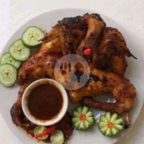 Nasi Ayam Panggang + Urap2 menu Mungil THR, Pucang Anom