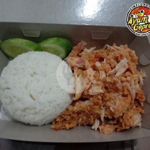 Ayam Geprek & Salad Buah Simple Food: Surga Kuliner di Yogyakarta