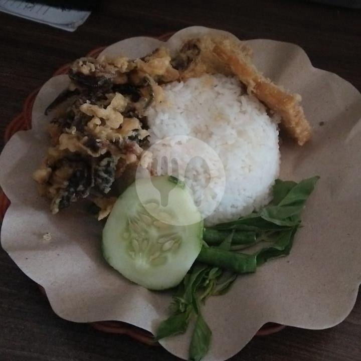 Review Lalapan Cak Midi: Surga Kuliner di Cengger Ayam, Malang