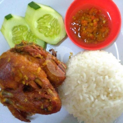Nasi Ayam + Tahu Tempe menu Ayam Geprek Bu Indah, Pandeyan