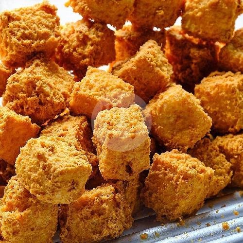 Tahu Kriuk Go menu Ayam Gepuk Pa Gembus, Cirebon