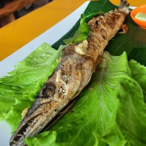 Ikan Barakuda Goreng Rempah menu Waroeng 729
