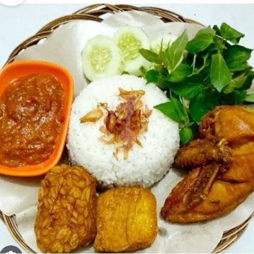 Beller X Le Mineral menu Ayam Bakar Beller, Sunter Agung