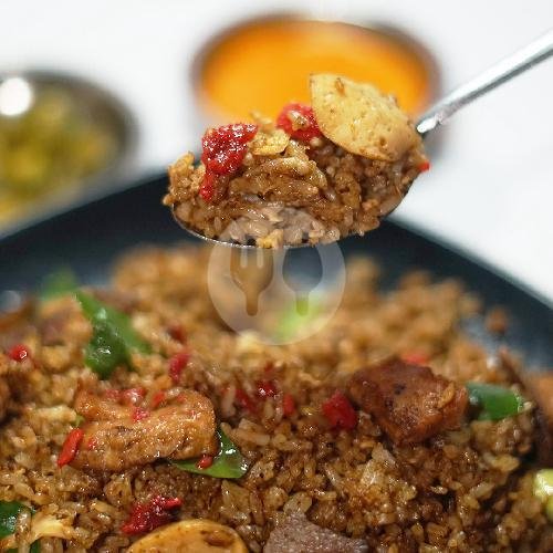 Mie Goreng Telor menu Bakmie Siantar Paus, Rawamangun