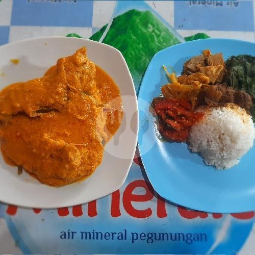 Nasi Ayam Pop menu Nasi Kapau Uni Upik