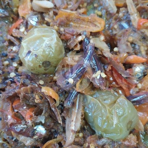 Es Teh menu Nasi Teri Pojok Gejayan, Klitren