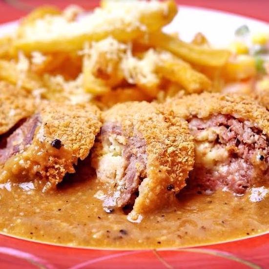 Review Menarik iLLE Steak & Ayam Tulang Lunak di Lowokwaru Malang: Surga Kuliner yang Wajib Dikunjungi