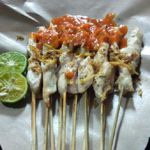 Sate Daging Campur Kulit Plus Lontong menu Sate Taichan Mas Boby, Blok M Cabang Senayan, Blok M