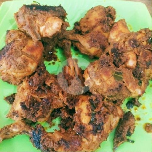 RM Saga Masakan Padang: Kenangan dan Kelezatan di Bungursari, Tasikmalaya