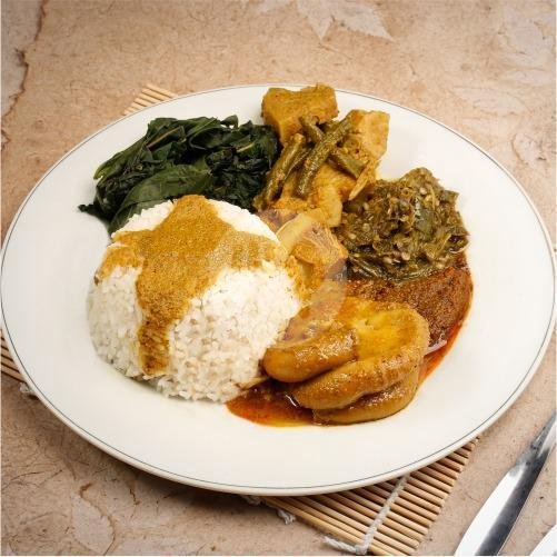 Lele ( Bungkus ) menu Duta Minang, Babarsari
