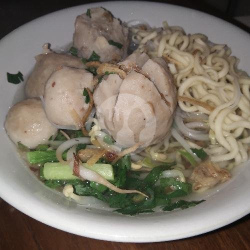 bihun tauge sayur baso menu MIE BASO TOTOLE YANTO