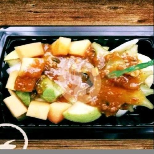 Rujak Ngoweh Jogja: Surga Rujak di Godean yang Bikin Ketagihan