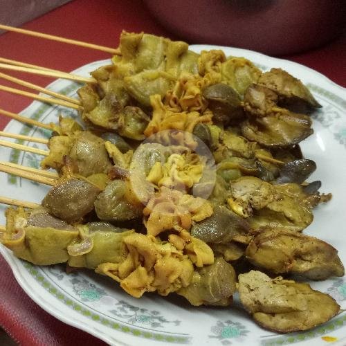 Nasi Uduk Betawi H Syatiri: Menemukan Kenangan Rasa di Kebayoran Lama