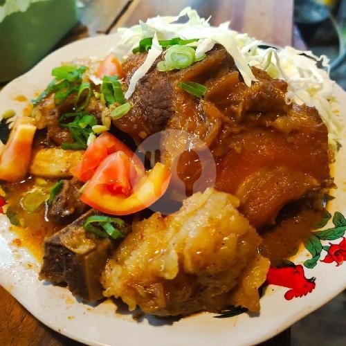 Soto Djadoel H. Yanto: Pengalaman Kuliner Otentik di Cirebon