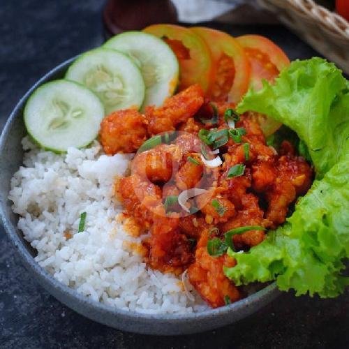 Nasi Ayam Sambel Geprek menu Naik Daun BSB Ivy Park
