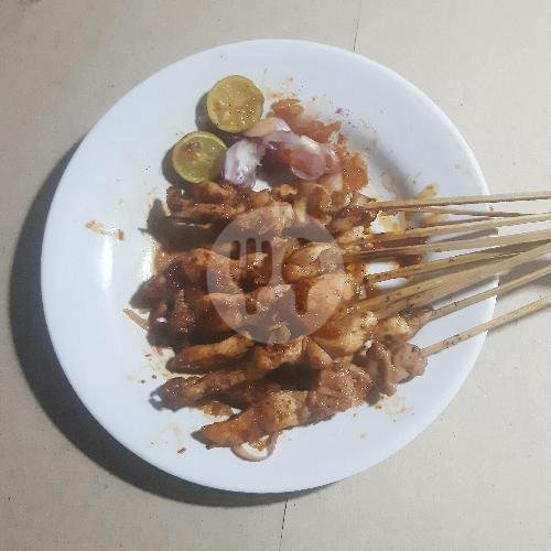 Sate Ayam Daging Spesial (Asin Extra Pedas) menu Sate Madura Mekar Wangi, Karasak Barat