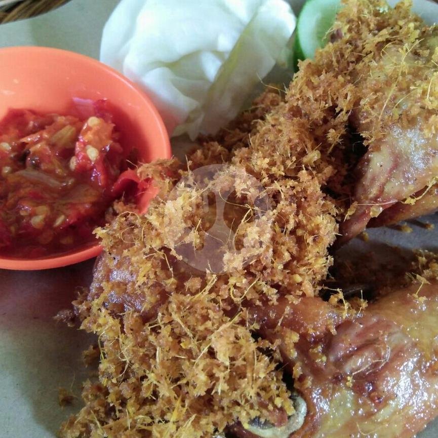 Ayam Goreng Bumbu Rempah menu Omah Ayam, Petung