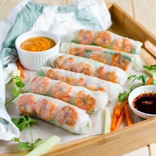 Nin Salad Roll: Surga Makanan Sehat dan Lezat di Sleman