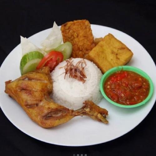 Review Nasi Uduk 79 Tiyan Jaya: Tempat Cozy dengan Menu Lezat di Yogyakarta