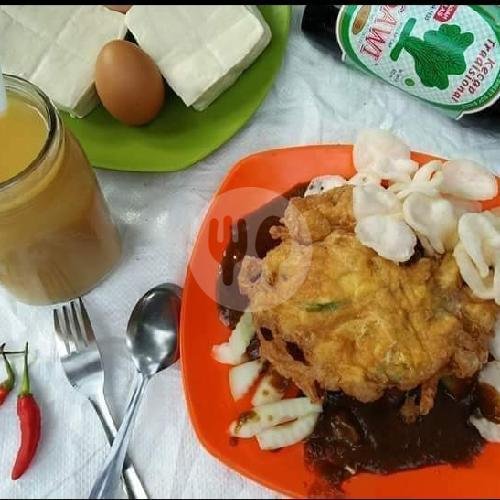 Lontong Tahu menu Chicago Tahu Telor