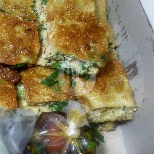 Martabak Wilen Depan Indomaret Sukamenak: Kenangan Manis dalam Setiap Gigitan