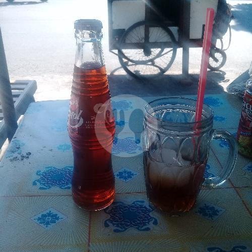 Es Teh Pucuk menu Mie Ayam Baso Monster, Fatahillah