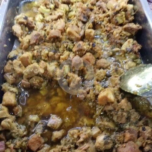 Babi Woku menu Rumah Makan Manado Saung Immanuel, Gambir