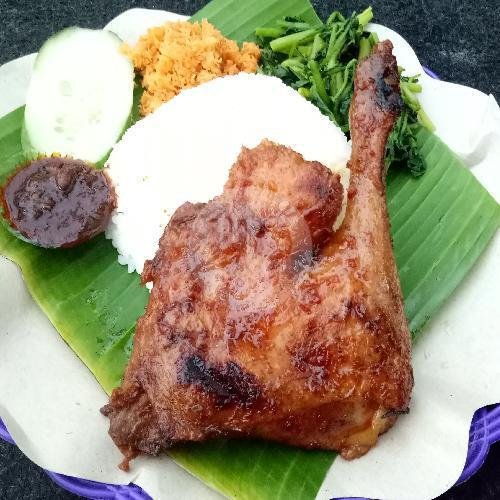 Nasi Cumi Bakar menu Ayam Bakar Noubu, Taman Krida Budaya
