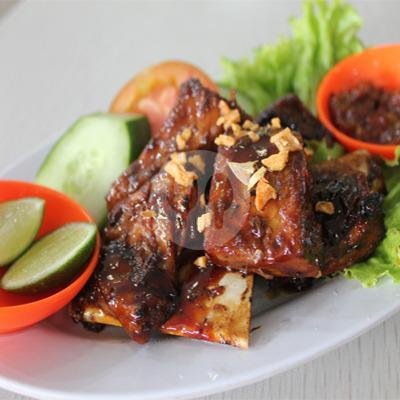 Review Menarik 4U Resto n Cafe di Ungaran: Surga Kuliner Tersembunyi Review Menarik 4U Resto n Cafe di Ungaran: Surga Kuliner Tersembunyi