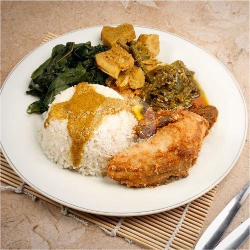 Kelezatan Kuliner Padang di RM Duta Minang, Babarsari Yogyakarta