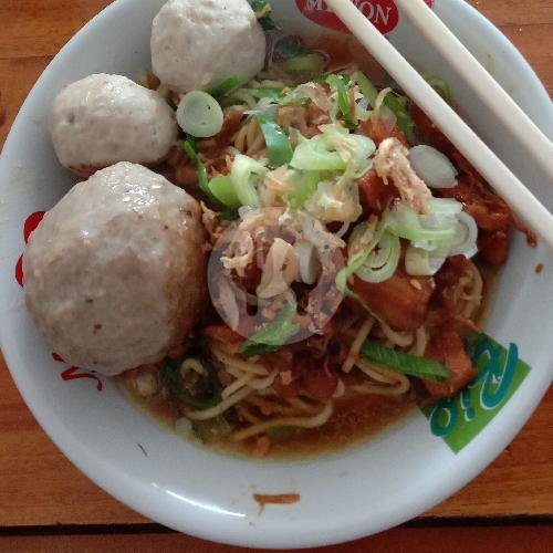 Rujak Bakso menu Mie Baso Urat KEDAI IBU, Saturnus selatan