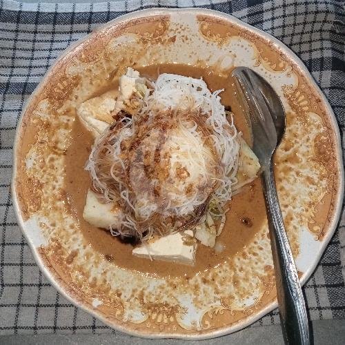 Review Ketoprak GOR: Sarapan Enak dan Murah di Rimbo Kaluang