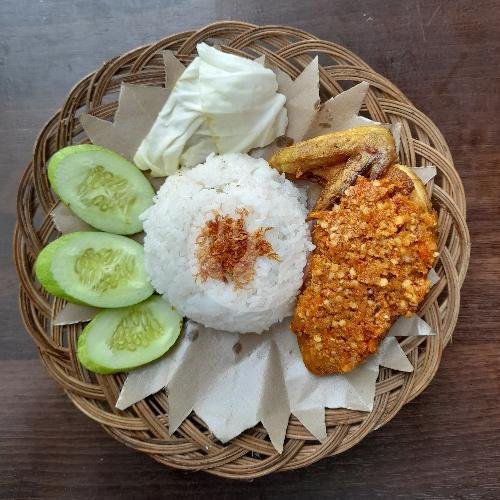 Paket Ayam Jebret Rempah Madura menu Ayam Jebret, Anggrek