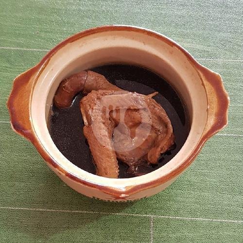Lo Tu Ka (kaki Babi) ( Tidak Pakai Nasi ) menu Rumah makan alisan, Ruko Hadap kali