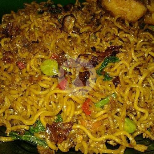 Nasi Magelangan Spesial menu Nasi Goreng Mas Picul, Kelapa Gading Timur